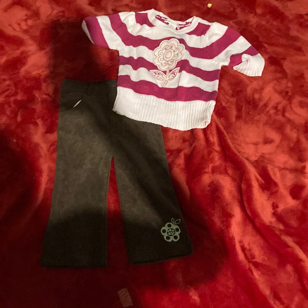 Pink and brown matching flowers